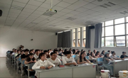 马克思主义学院 开展2024级新生与老生见面交流活动