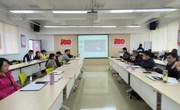 马克思主义学院开展“学习身边榜样”主题党课活动